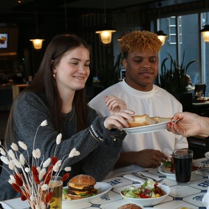 Wer kann beim JB Brot auch nicht nein sagen? 🧄🍞